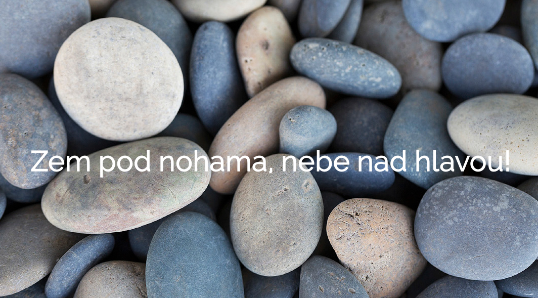 Vizitka Bosou nohou s motívom kameňov